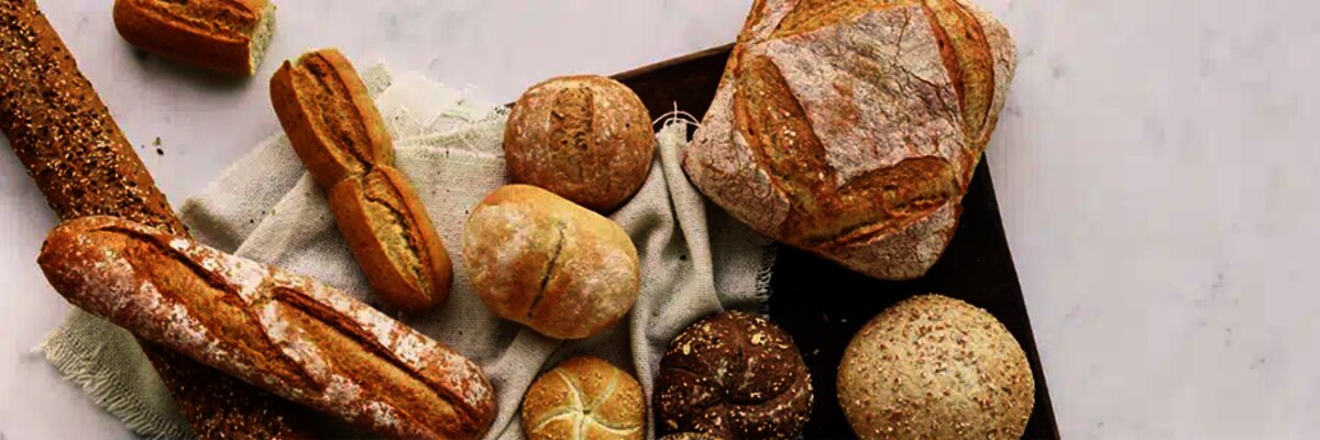 rozmanit&eacute; pečivo značky La Lorraine