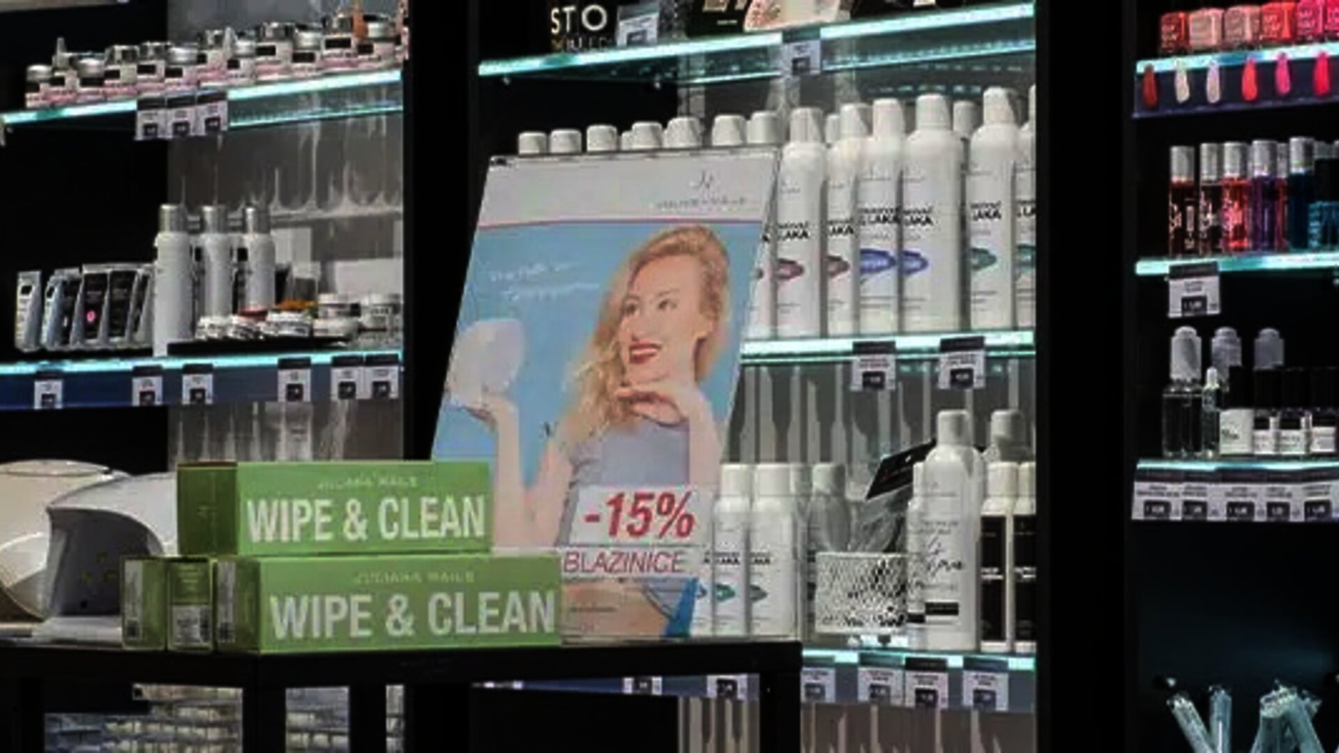 Juliana Nails_shop_l