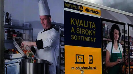 Metro-Cash-and-Carry-car-l